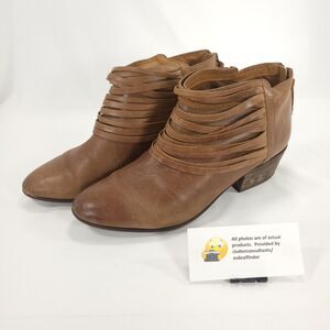 Clarks Artisan Casual Leather Zip Up Ankle Boot Womens Size 9.5 26103501 Brown